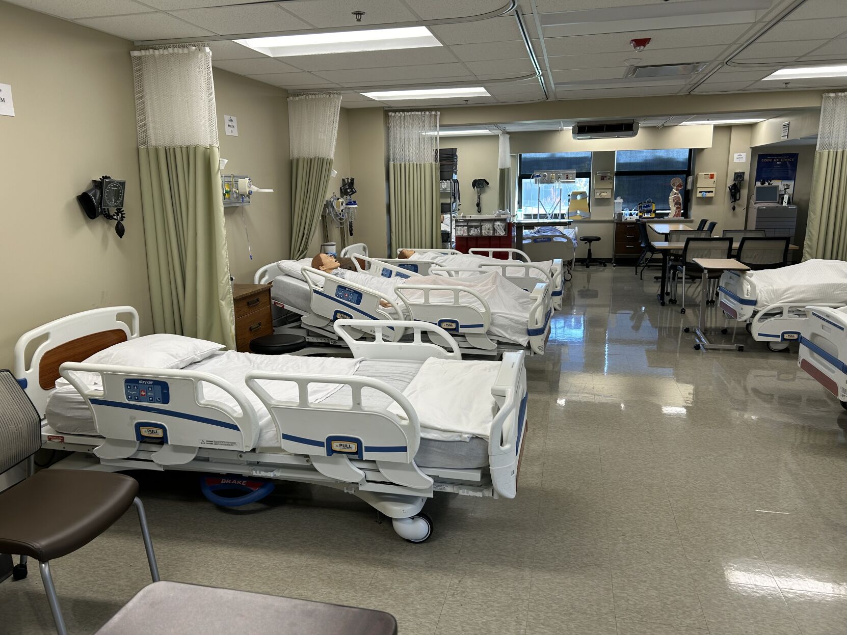 Baptist Health donates hospital beds to Spalding University's School of Nursing
